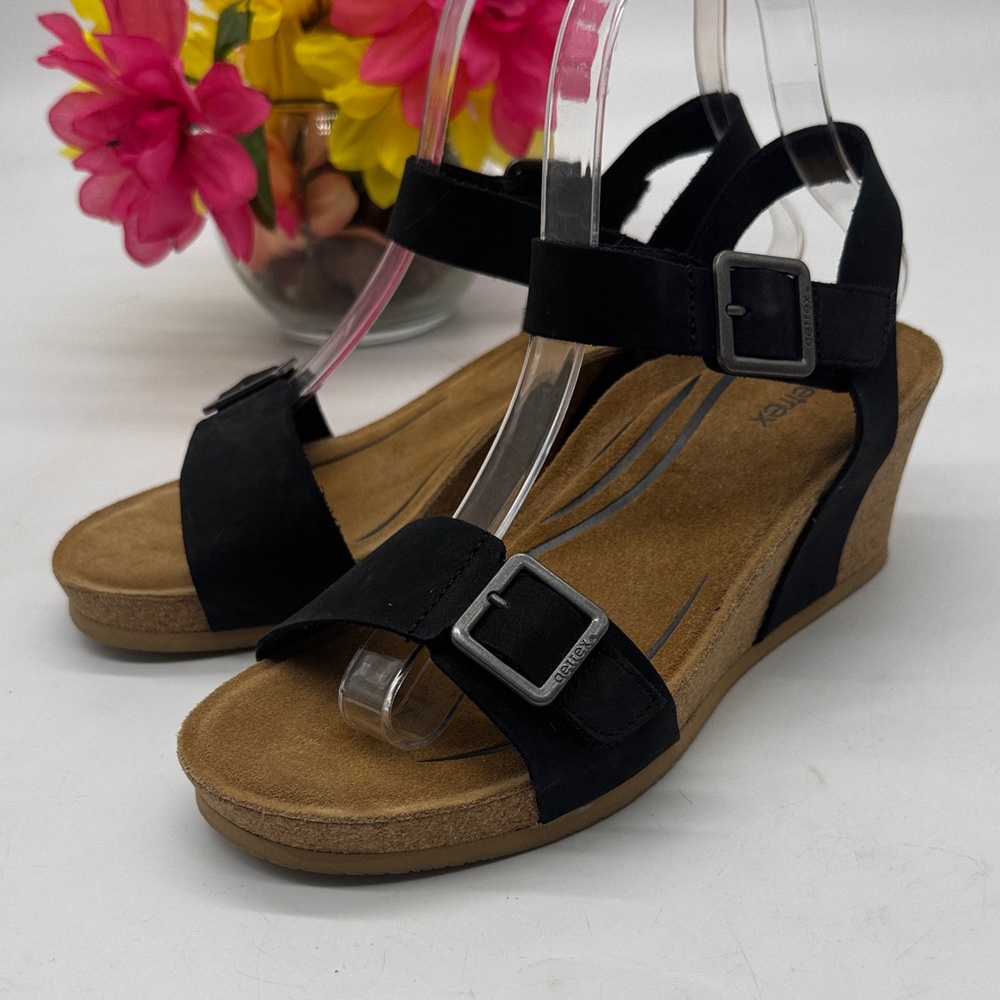 Abeo Lexa Black Women's Wedge Sandals with Buckle Straps Size 7 BSN9508F